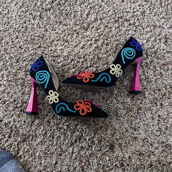 Betsey Johnson Black Heels with Colorful Embellishments - Picture 2 of 7